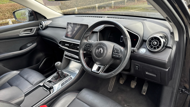 MG Hs 1.5 T-GDI Excite 5dr Petrol Hatchback